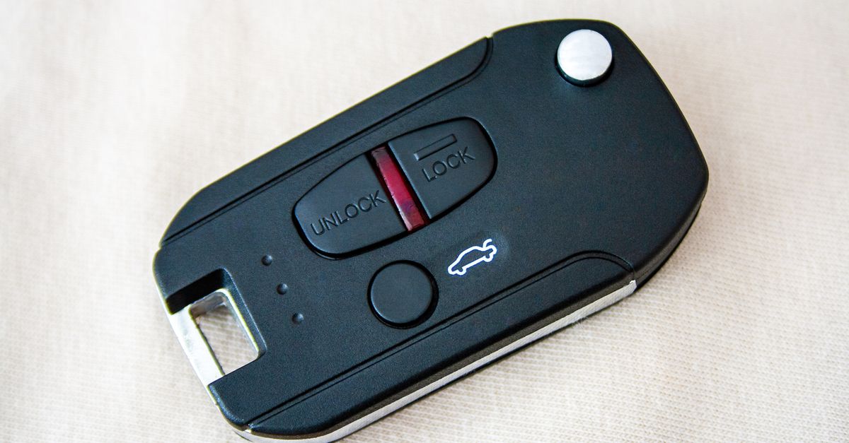 Toyota car key fob — Highland Heights Memphis Locksmith