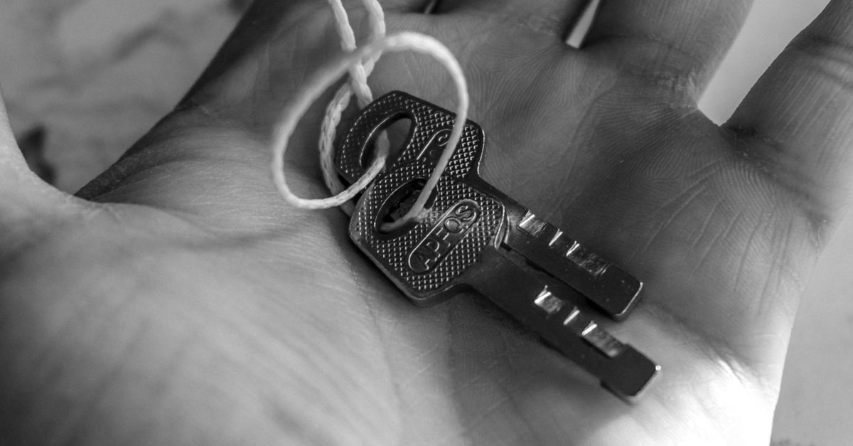 Walmart Kiosk Key Copies vs. a Real Locksmith: What You Need to Know — Highland Heights Memphis Locksmith