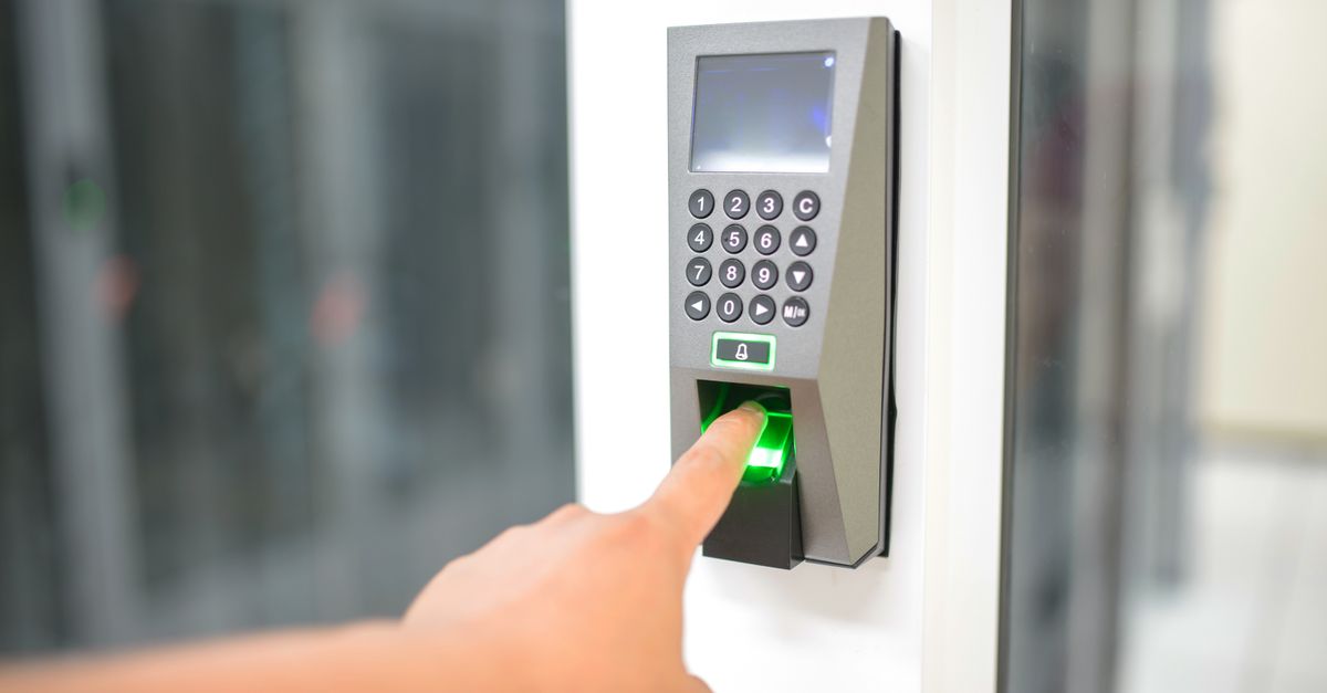 Choosing a Safer Memphis Neighborhood: Home Security Basics to Check — Highland Heights Memphis Locksmith